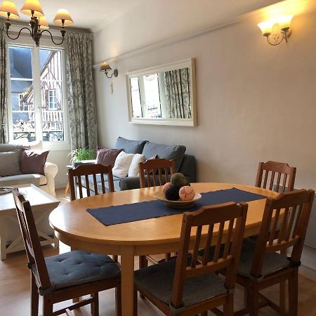 L'Appartement R Postel Honfleur Exteriér fotografie