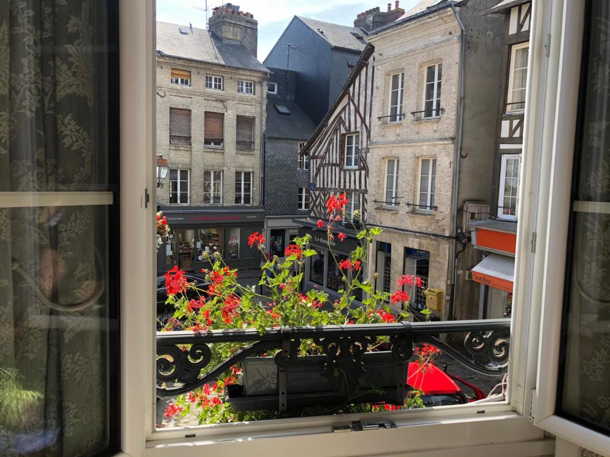L'Appartement R Postel Honfleur Exteriér fotografie