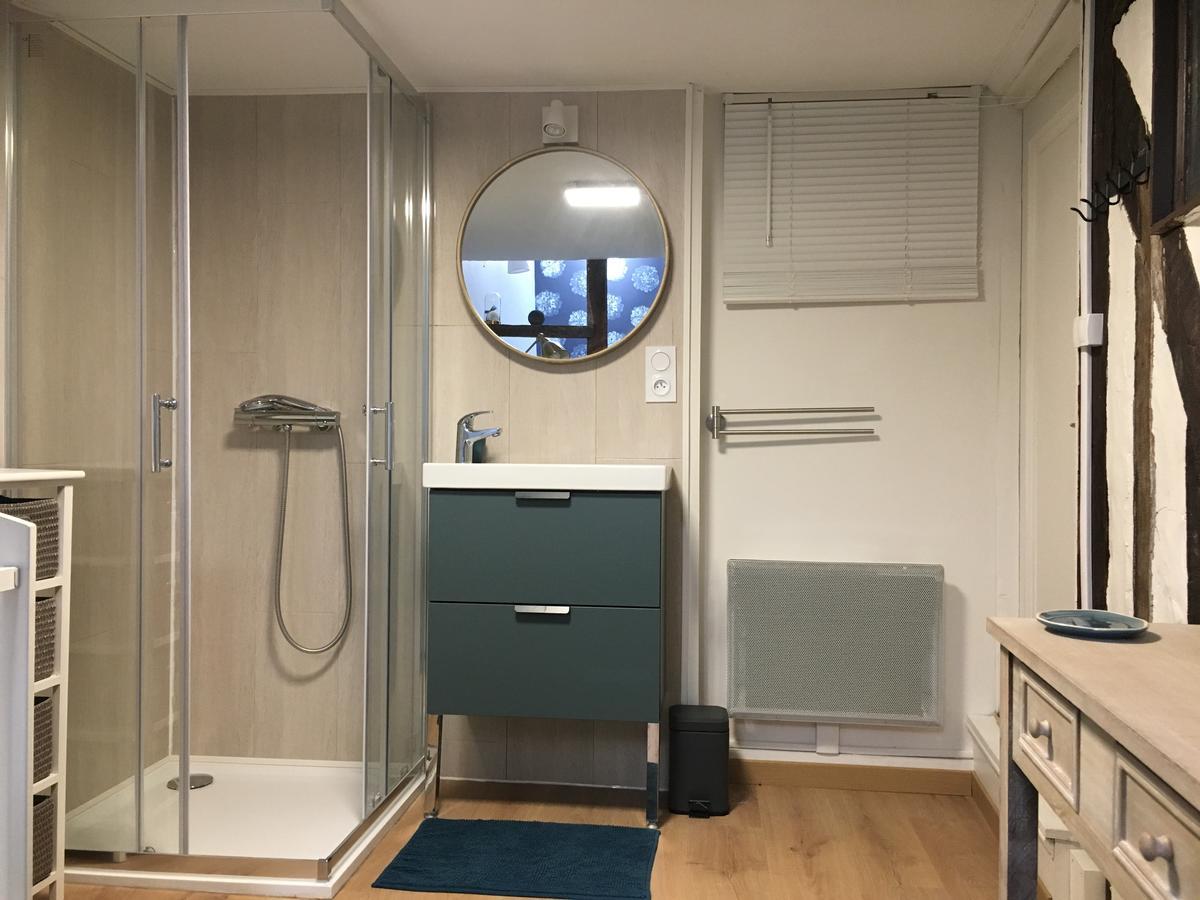 L'Appartement R Postel Honfleur Exteriér fotografie